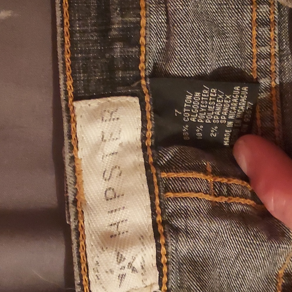Arizona Jeans - Picture 4 of 5